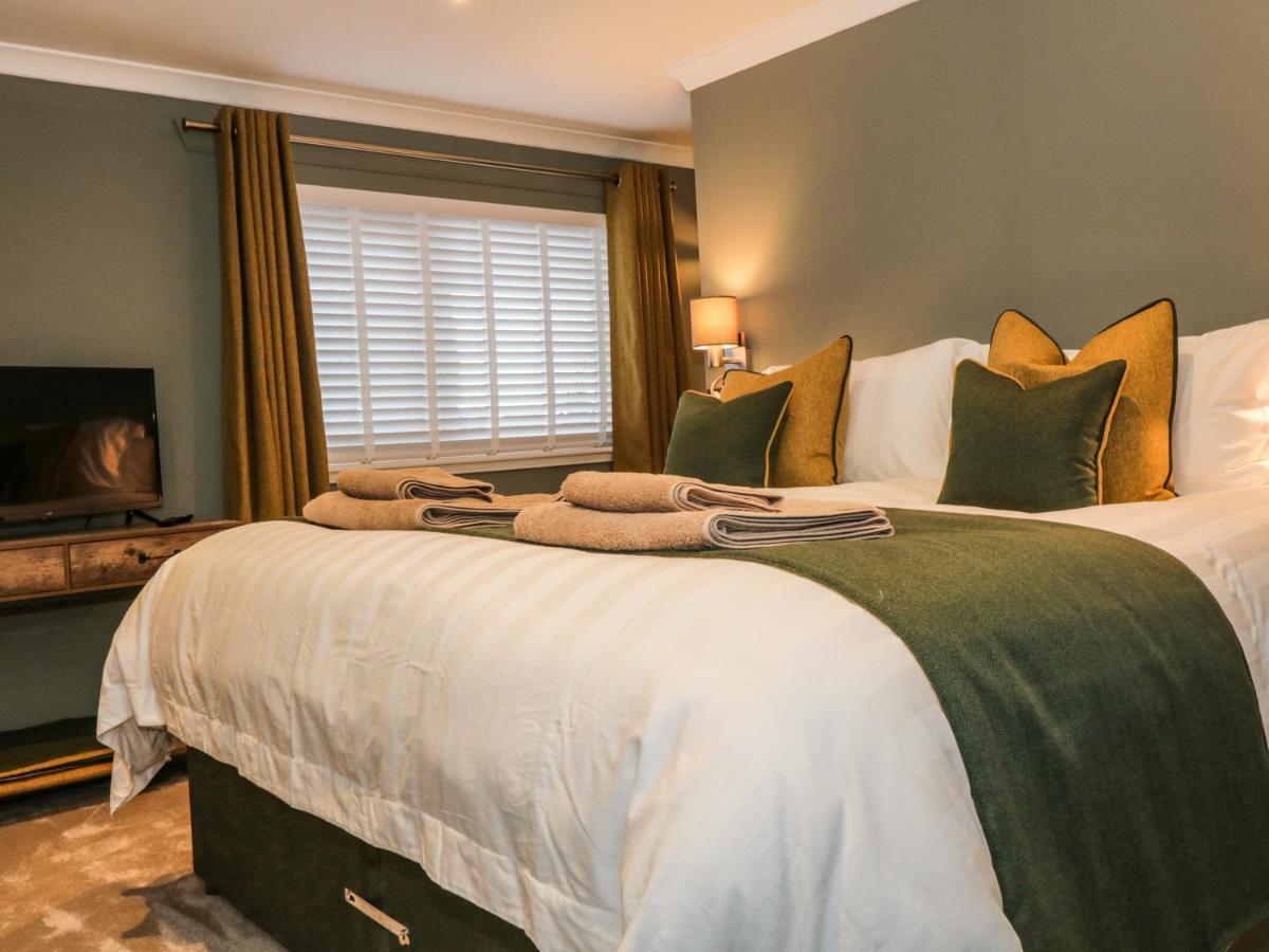 Feus Holiday Cottage أوتشتيرادر المظهر الخارجي الصورة